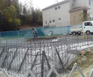 唐櫃の家、基礎工事中
