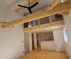 LOAFER-L清水の家 、憩いの部屋の完成へ向けて