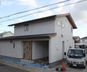 西明石Ⅲの家　塗り壁の外装完成