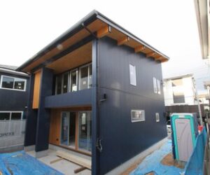 金ケ崎の家、外装完成