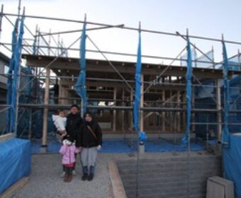 錦が丘の家、極寒の中、上棟