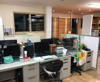 昨日、事務所の大移動をしました